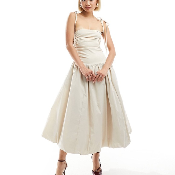 Amy Lynn Dresses & Skirts - Amy Lynn Alexa shoulder tie puffball midi dress in milk